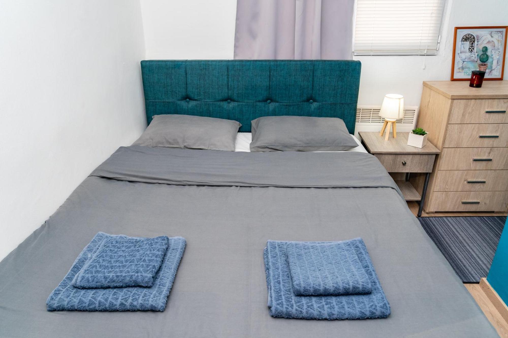 Modern Apt Upon Tsimiski Tesalonika Bagian luar foto