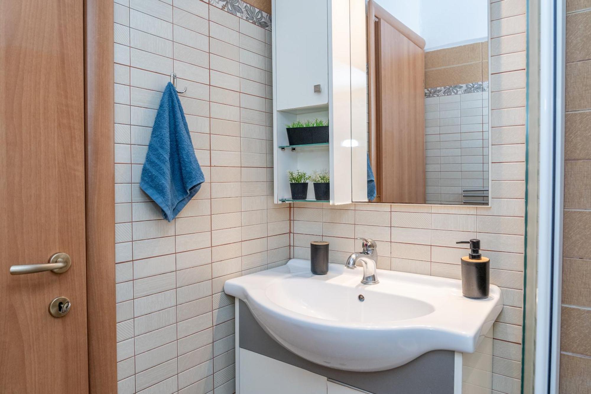 Modern Apt Upon Tsimiski Tesalonika Bagian luar foto