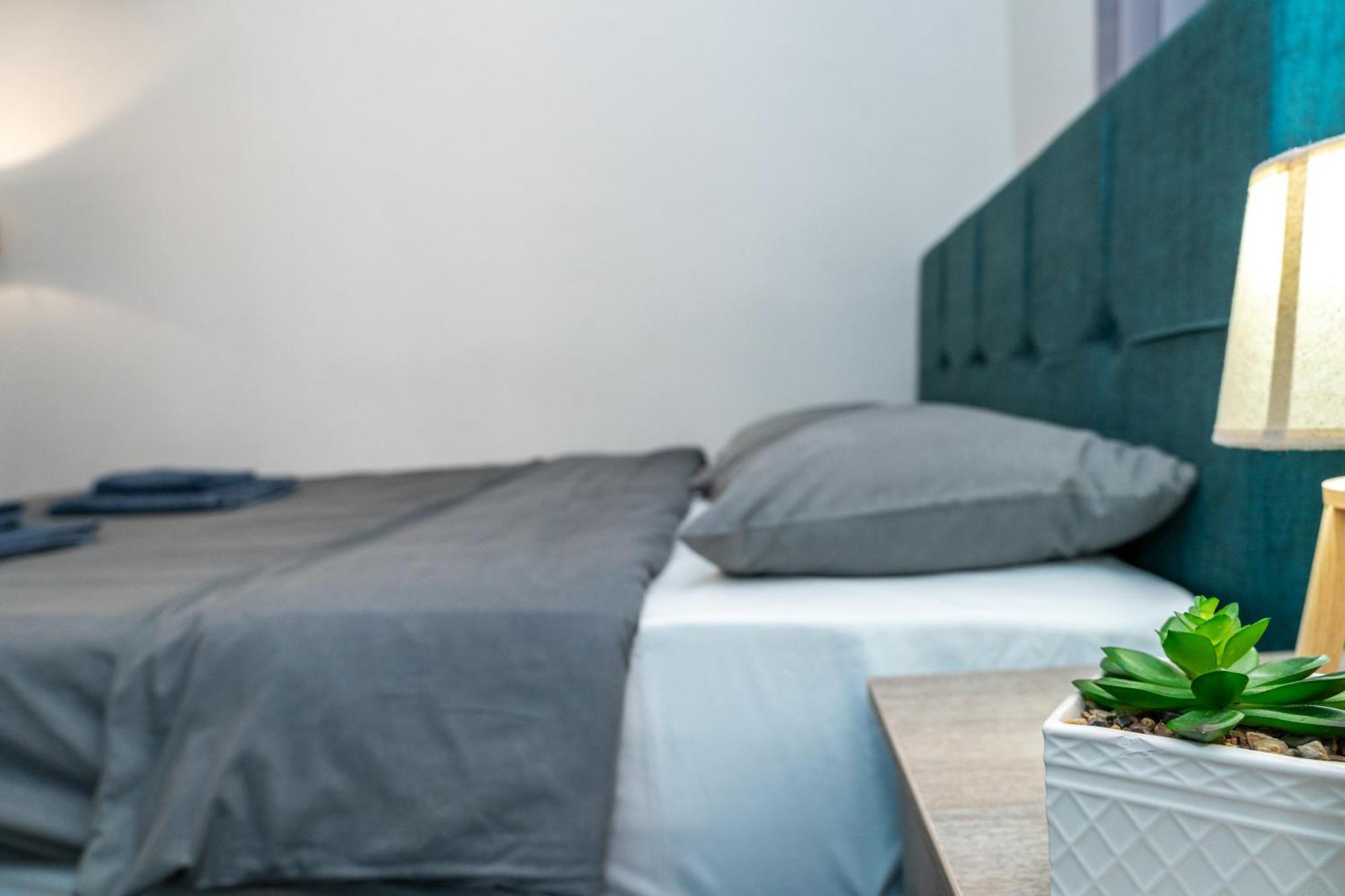 Modern Apt Upon Tsimiski Tesalonika Bagian luar foto