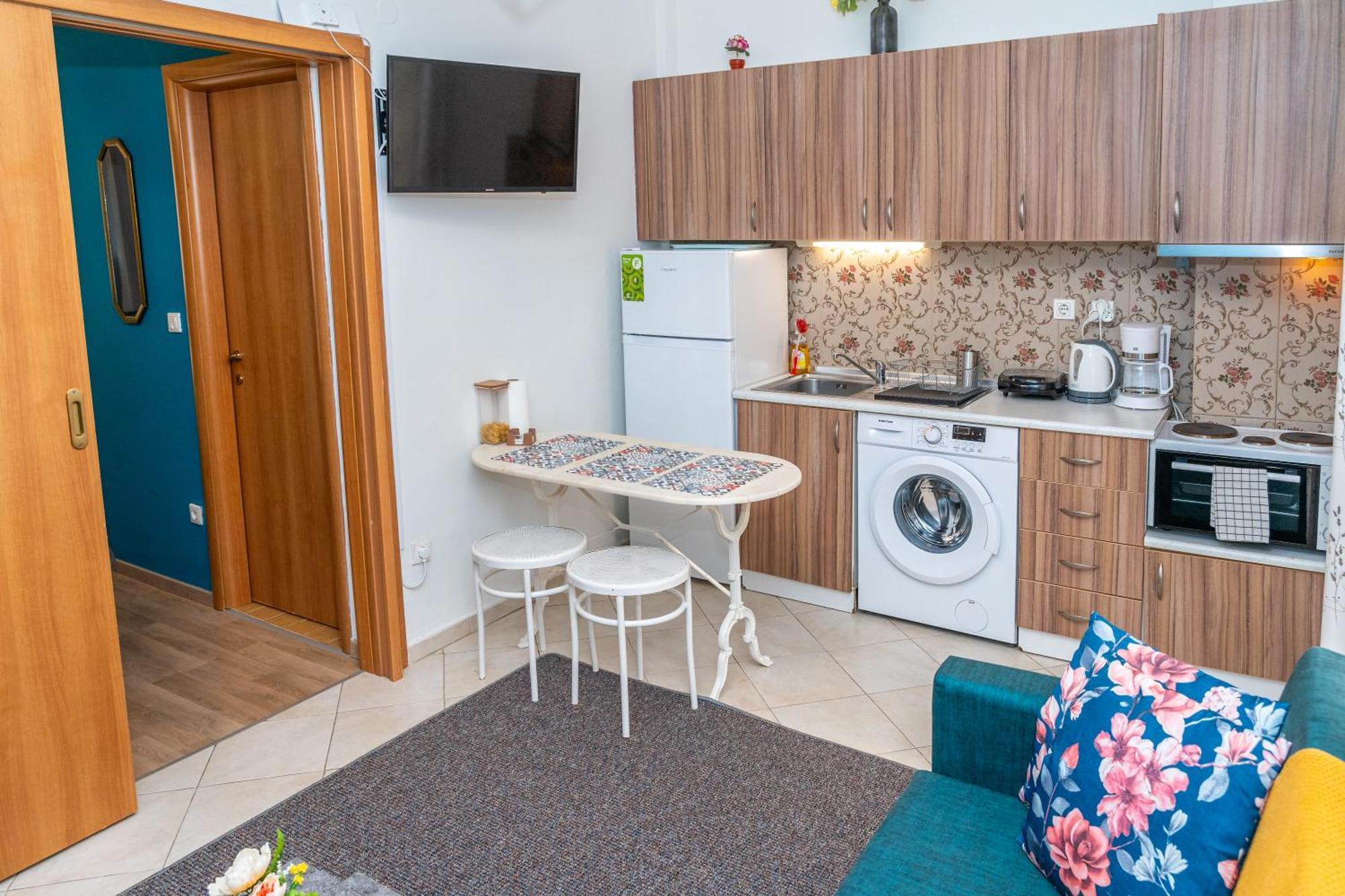 Modern Apt Upon Tsimiski Tesalonika Bagian luar foto