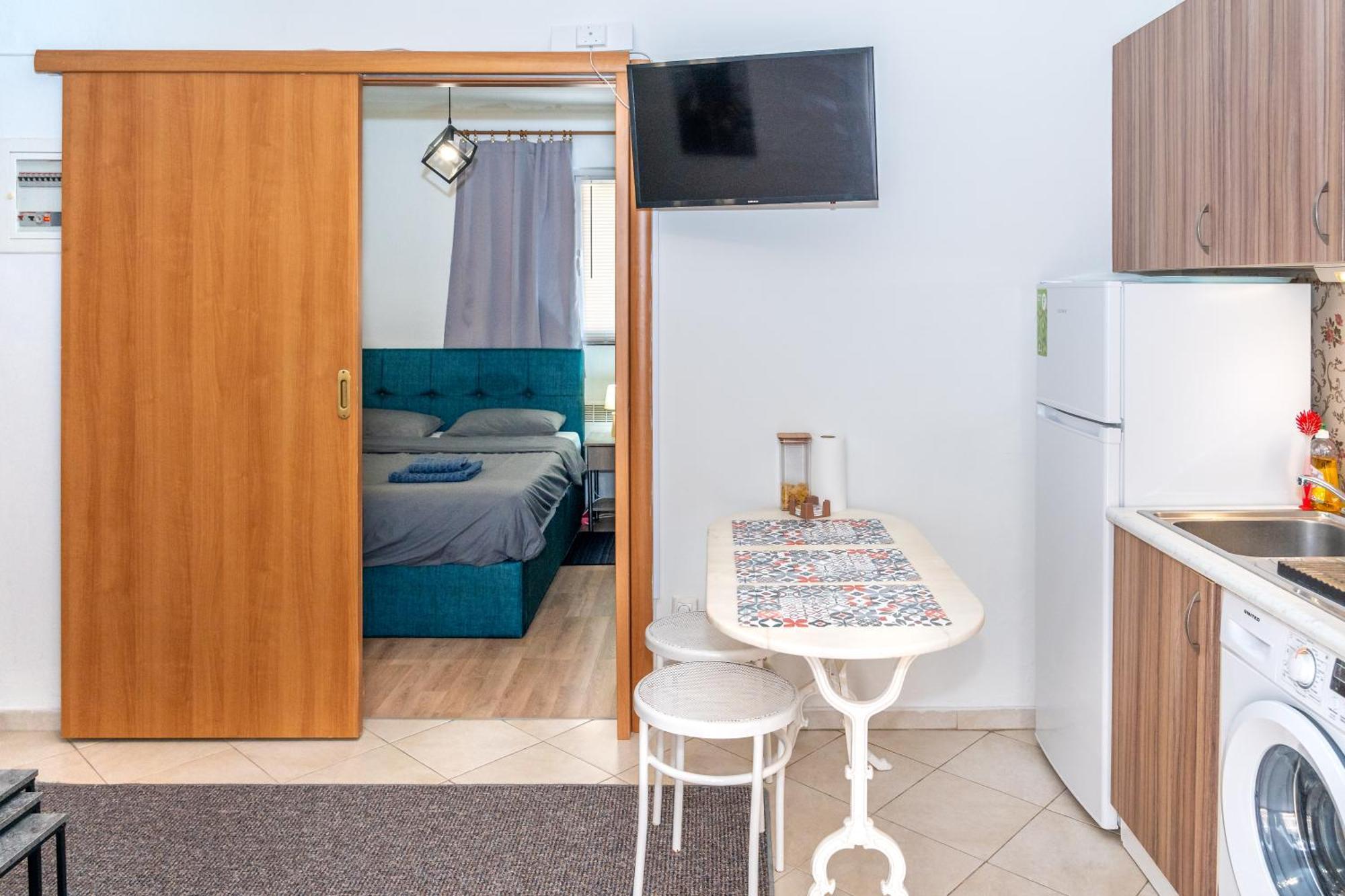 Modern Apt Upon Tsimiski Tesalonika Bagian luar foto